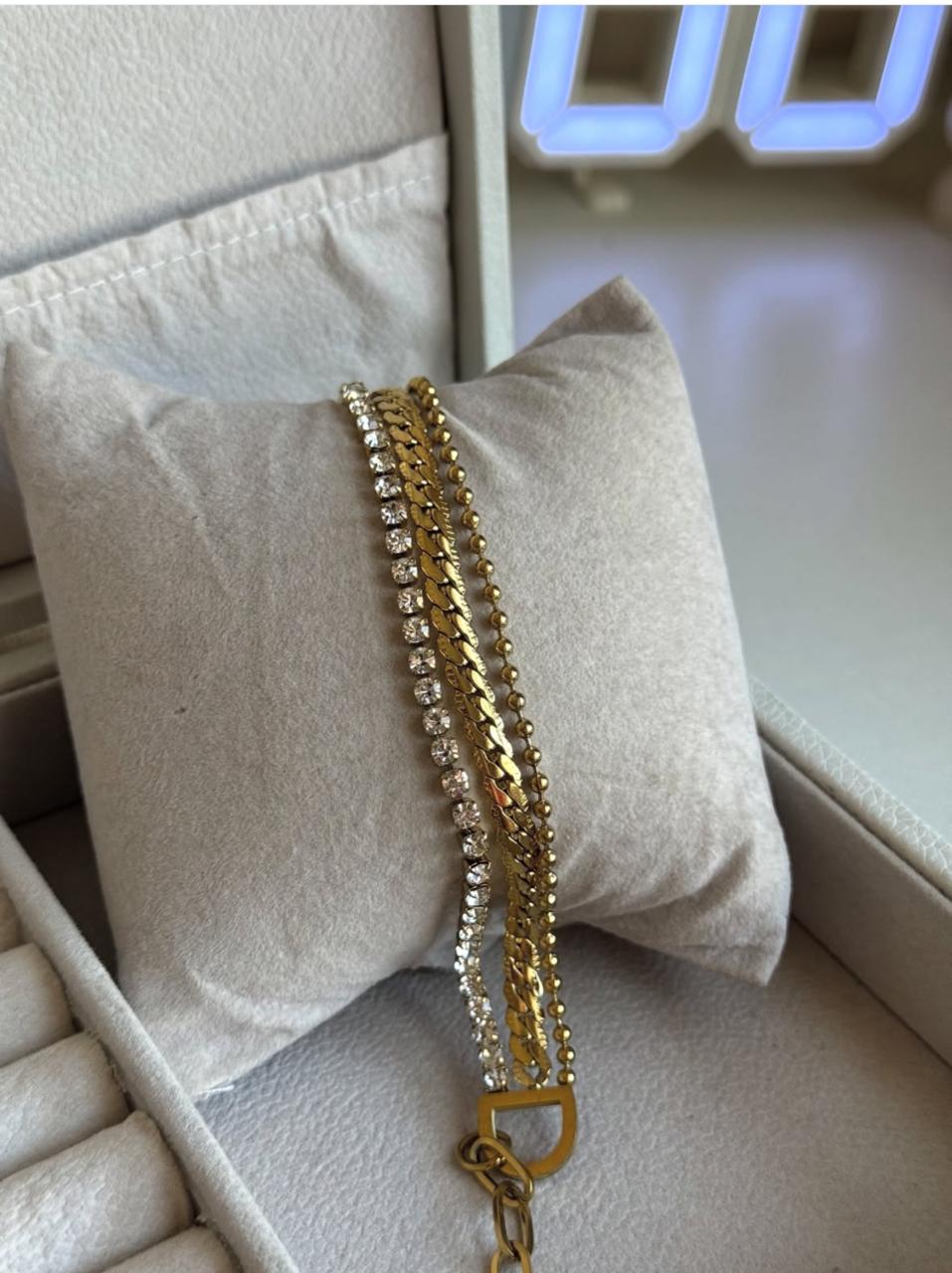 3 layers stainless steel bracelet with zarcon stone